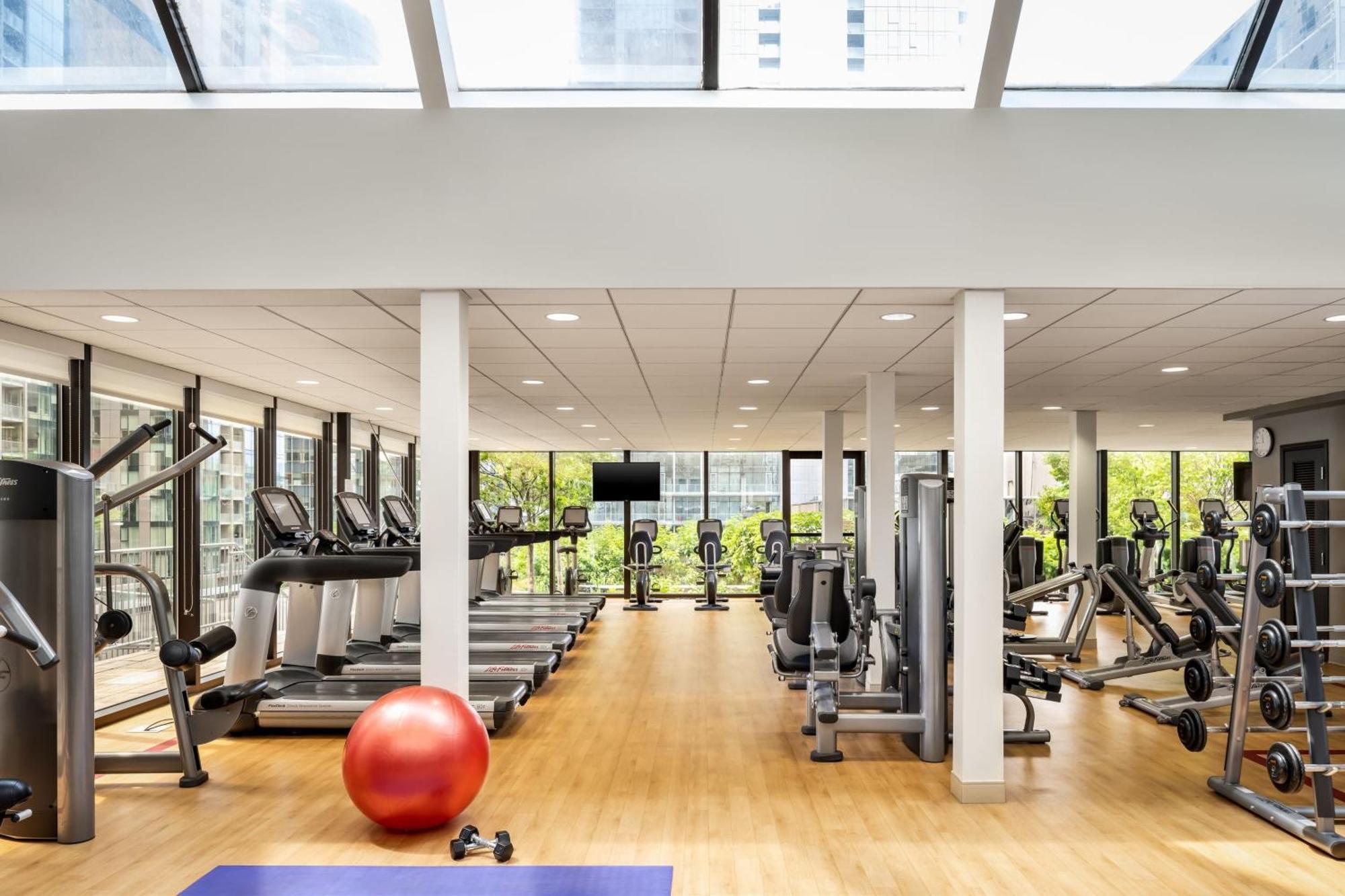 Le Centre Sheraton Montreal Hotel Ngoại thất bức ảnh