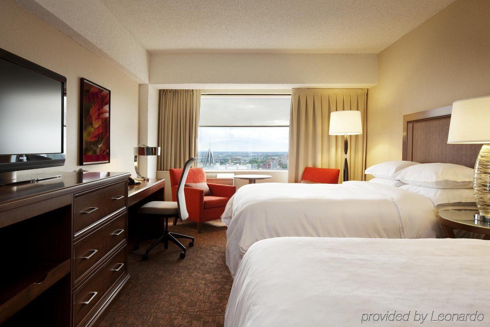 Le Centre Sheraton Montreal Hotel Phòng bức ảnh